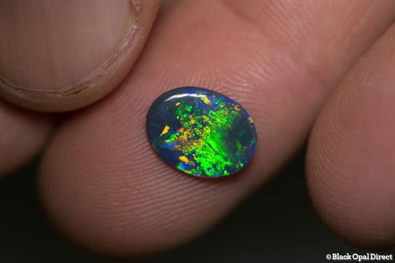 0.92 ct black opal gem 11x8.5x1.5mm - Image 2