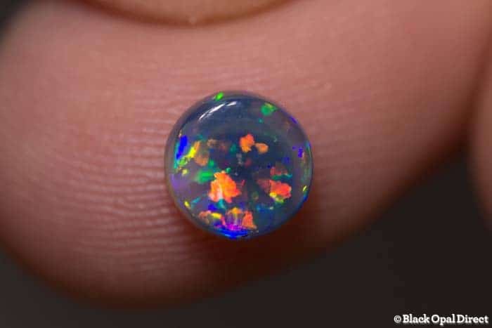 0.94 ct black crystal opal 6mm round x3mm - Image 2