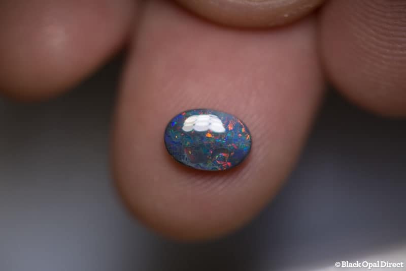 0.94 ct black opal 8x6x2.5mm - Image 2