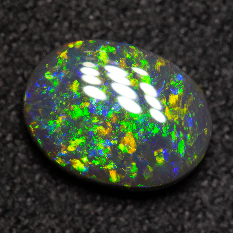0.95 ct black opal 8x6x2.8mm - Image 3