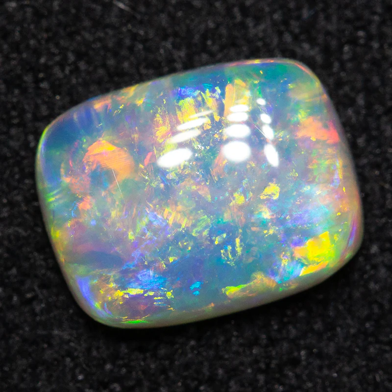 0.95 ct crystal opal 7.6x5.9x2.8mm - Image 2