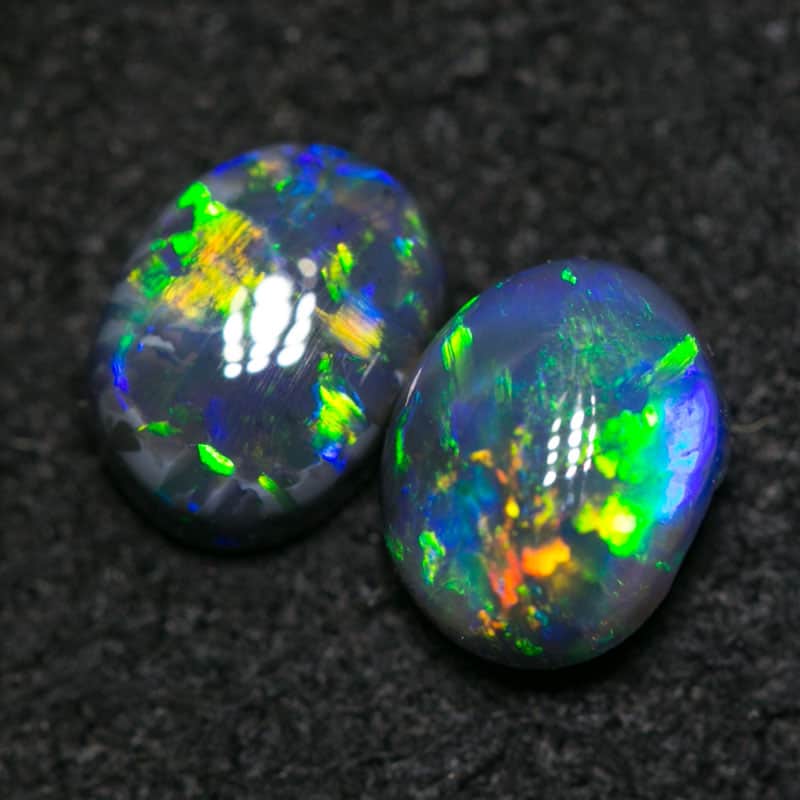 0.95 ct gem black opal pair 5x4mm - Image 3