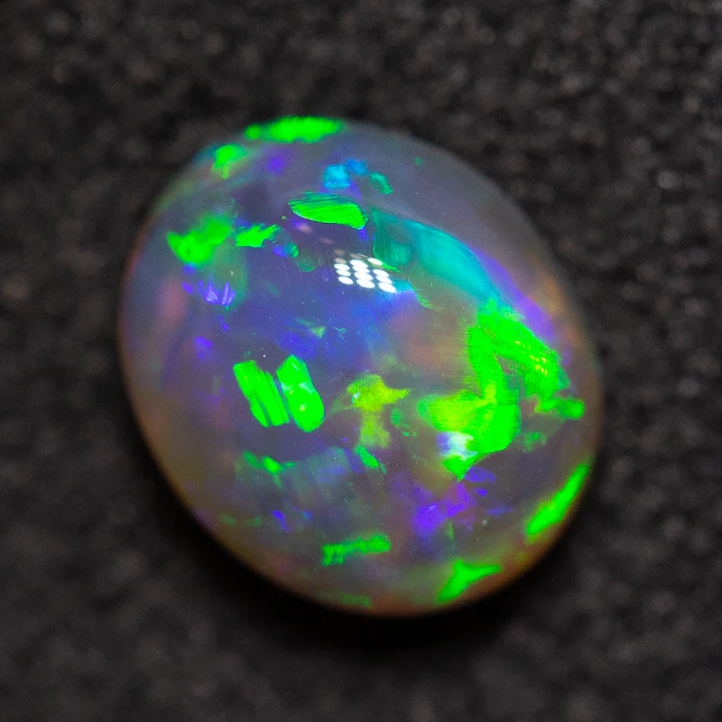 0.95ct black opal 7x6x3.8mm - Image 4