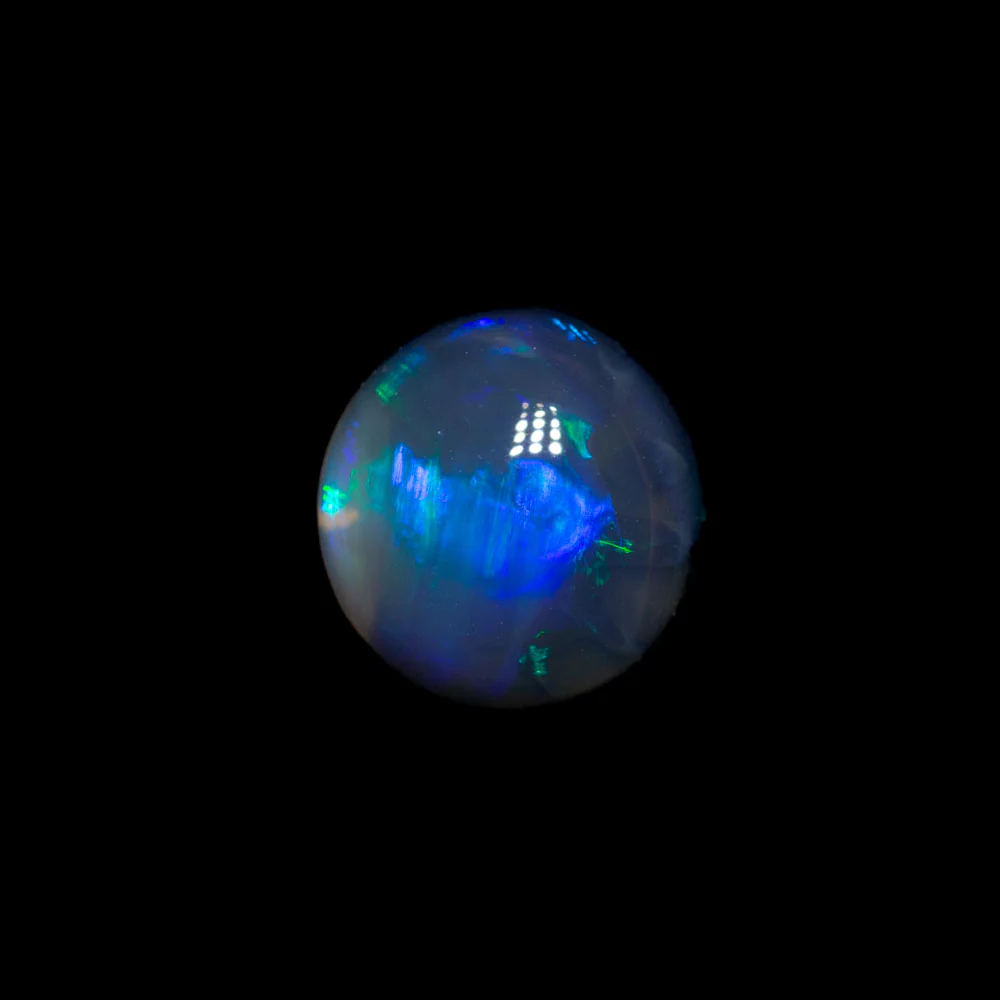 0.96 ct black opal 6.6x6.3x3.8mm - Image 2
