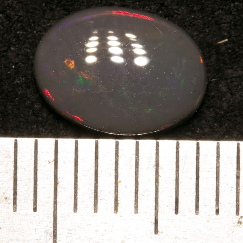 0.96 ct black opal 8.5x6x2mm - Image 2