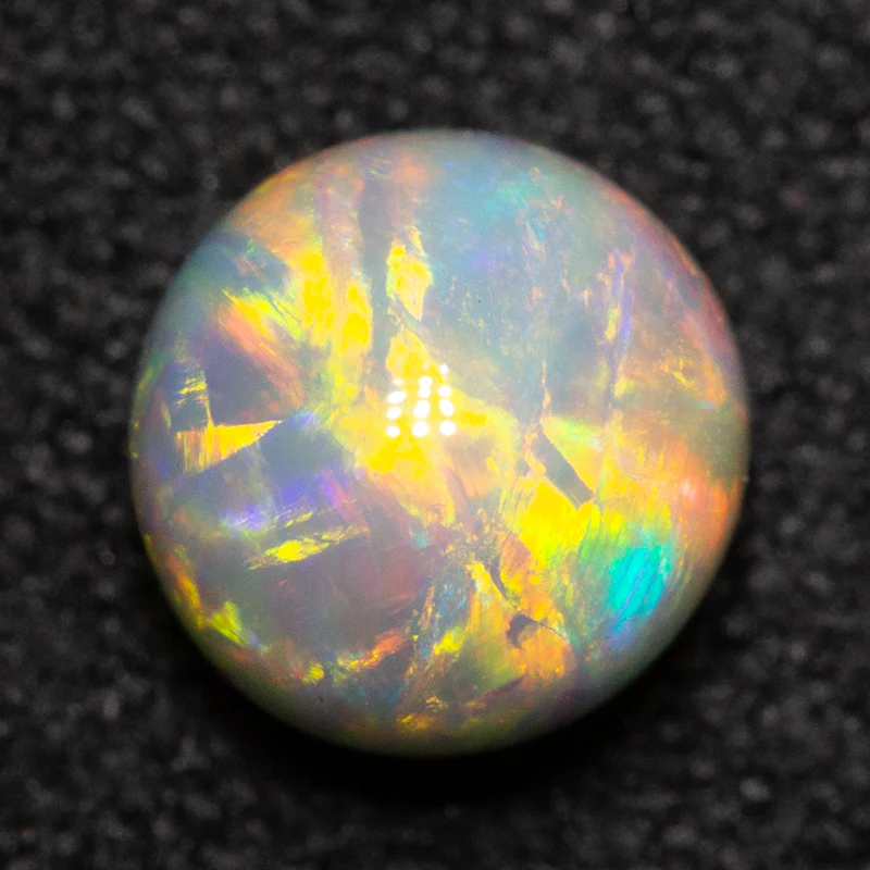 0.96 ct double-sided dark opal 5.9x5.9x4.7mm - Image 2