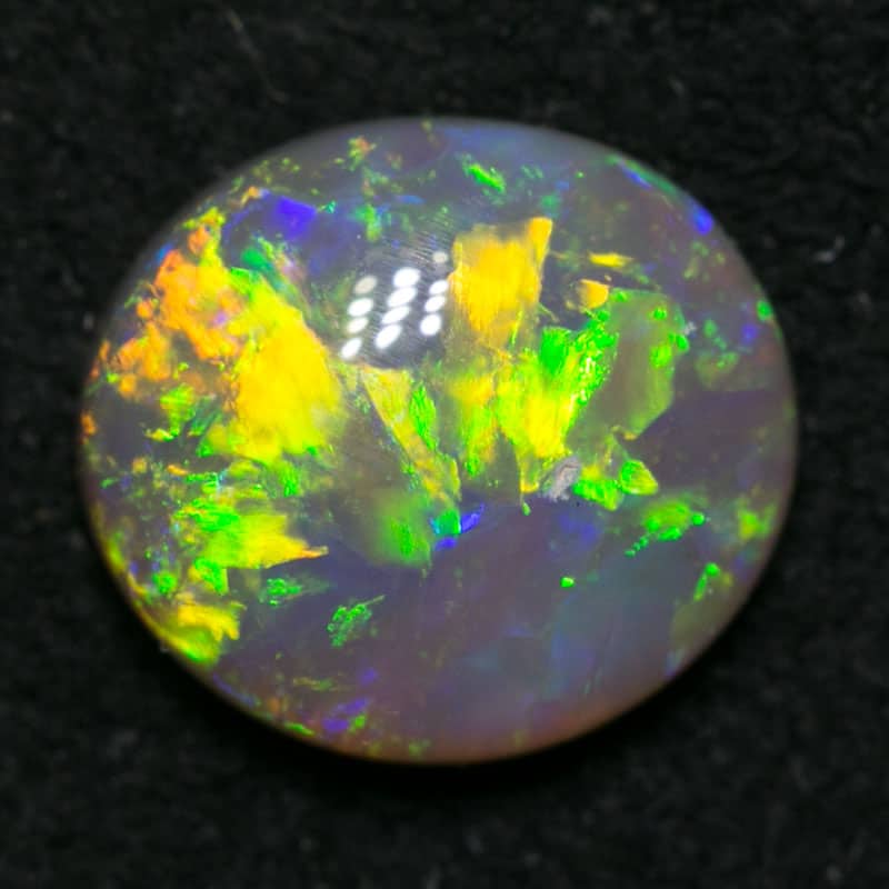 0.97 ct dark opal 8x7x2.5mm - Image 2