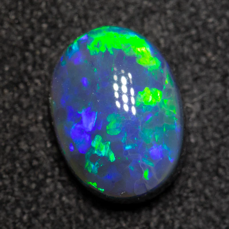 1.00 ct black opal 7.6x5.7x3.7mm - Image 2