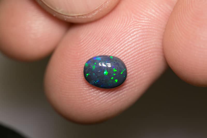 1.00 ct black opal 8x6x3mm - Image 2