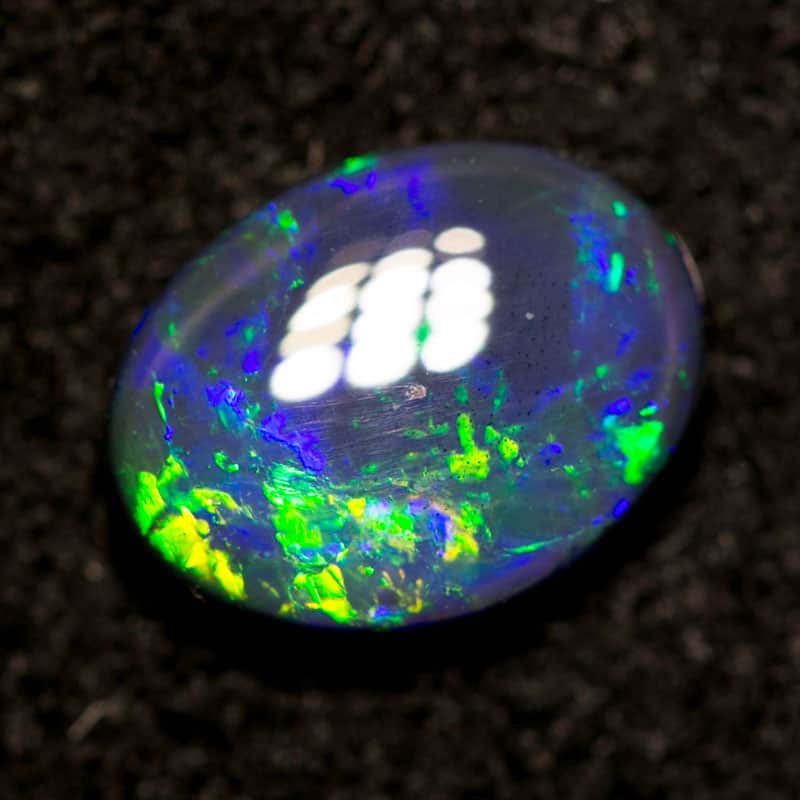 1.01 ct black opal 8x6x2.5mm - Image 2