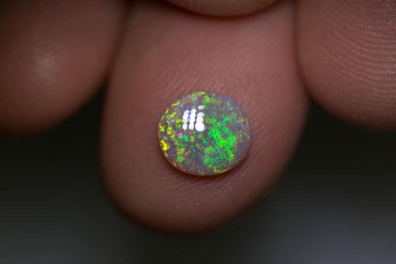 1.02 ct crystal opal 8.5x8x2mm - Image 2