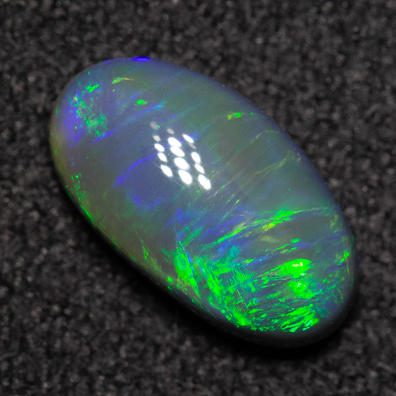 1.03 ct black opal 9x5.3x3.8mm - Image 2