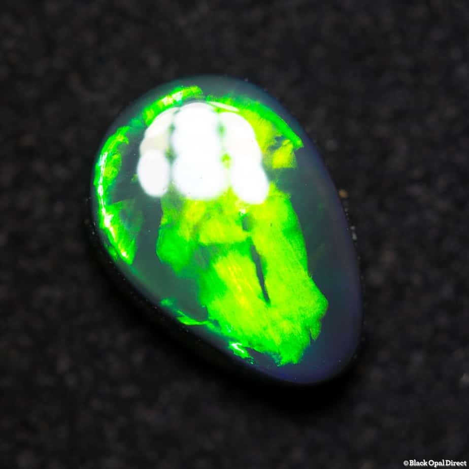 1.04 ct gem black opal drop shape 8x5x5x3mm - Image 2