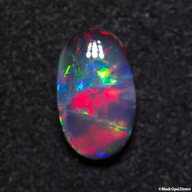 1.04 ct gem black opal with Pidgeon blood red 9x5x2.8mm - Image 2