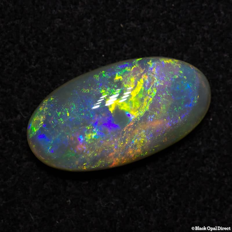 1.04 ct white opal 10x5.5x3mm - Image 3
