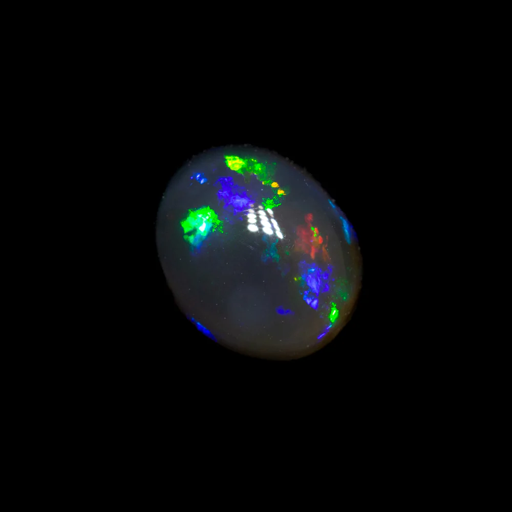 1.05 ct black crystal opal 7.2x6x3.9mm - Image 2
