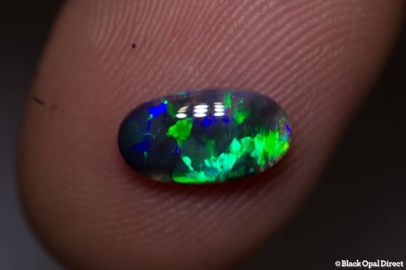 1.05 ct black opal 10x6x3mm - Image 2