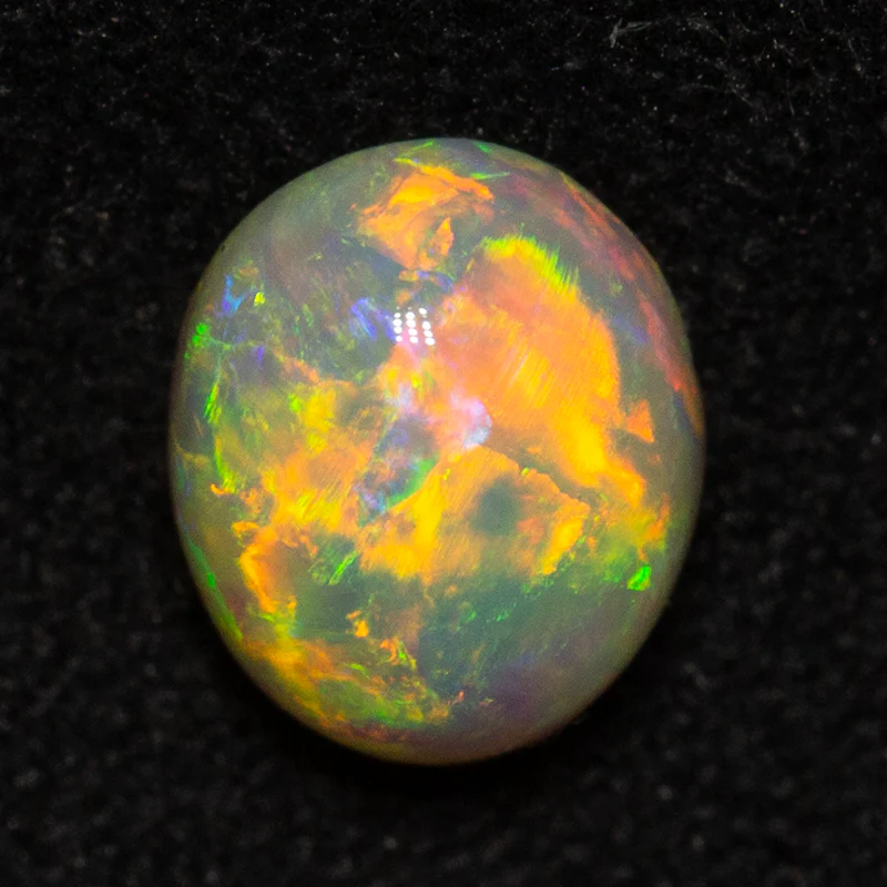 1.05 ct crystal opal 7.2x6x4mm - Image 2