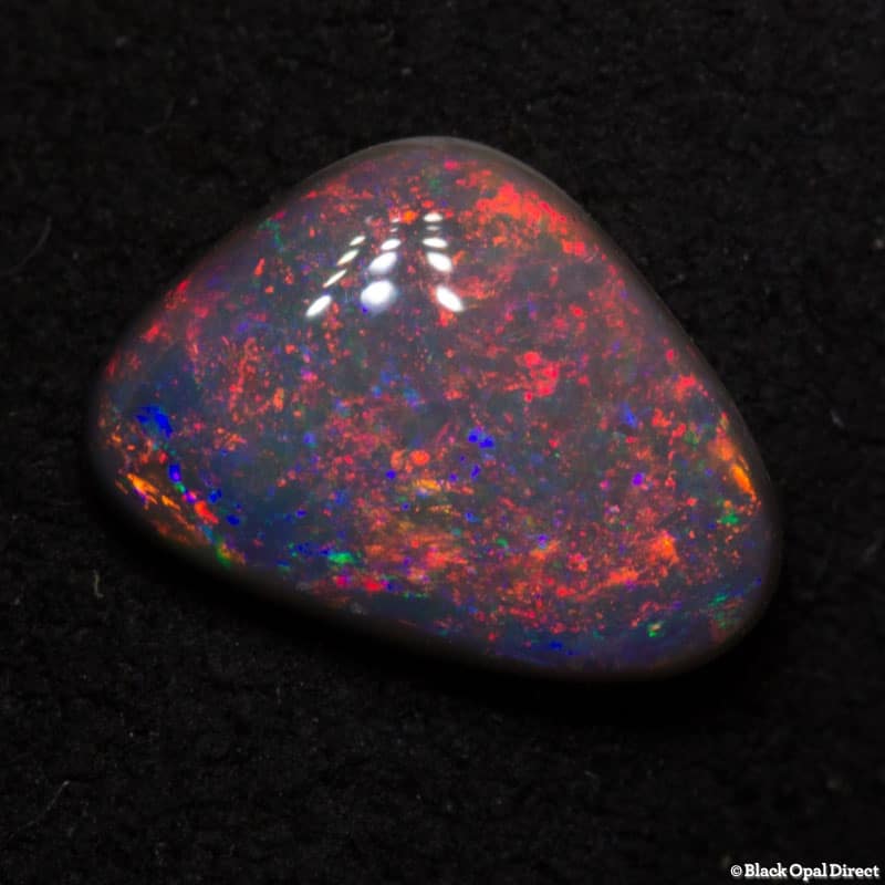 1.05 ct semi black opal 9x6.5x2mm - Image 3
