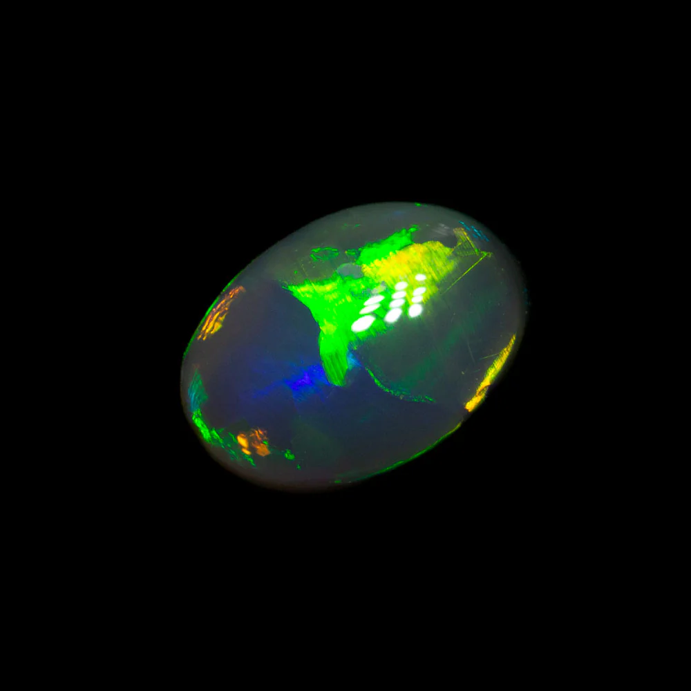 1.06 ct black crystal opal 8.2x5.8x3.4mm - Image 2
