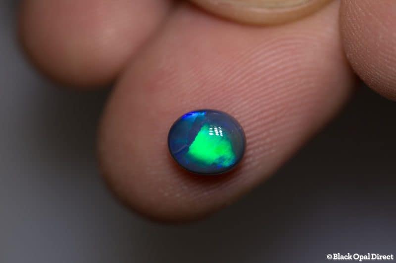 1.06 ct black opal 7x6x4mm - Image 2