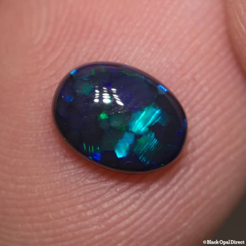1.06 ct black opal 8x6x3mm - Image 2