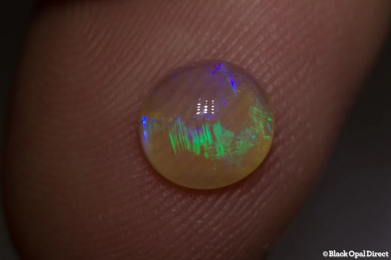 1.06 ct crystal opal 7.5x7x3mm - Image 2
