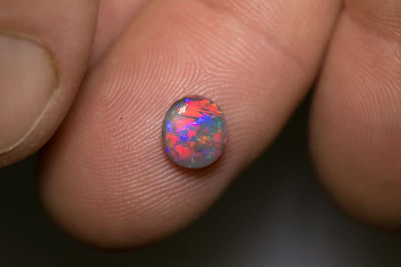 1.06 ct gem crystal opal 7x6.8x3mm - Image 2