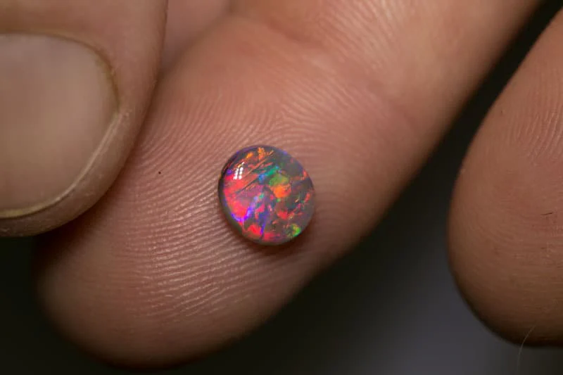 1.06 ct gem crystal opal 7x6.8x3mm - Image 3