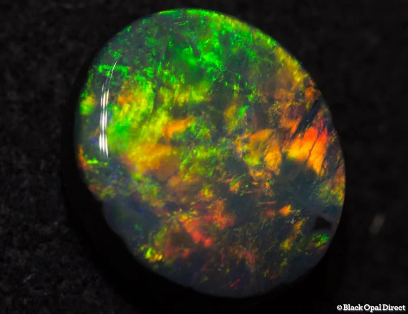 1.07 ct black opal 8x7x3mm For Ettore - Image 2