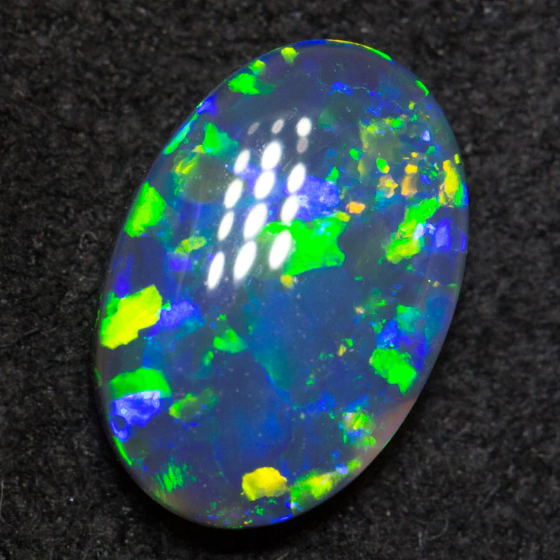 1.07 ct black opal 9.3x6.3x2.7mm - Image 2