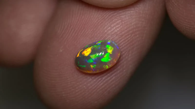 1.07 ct crystal opal 8x5x4mm - Image 4
