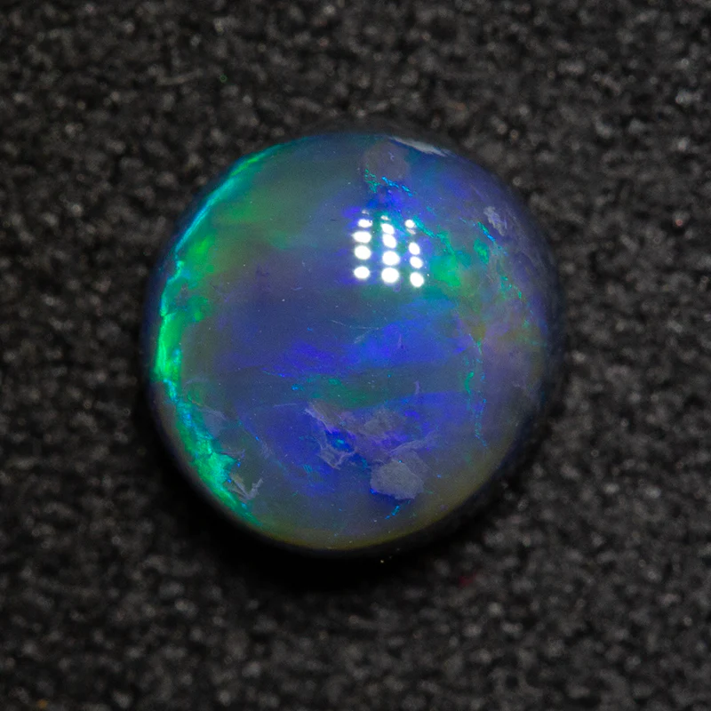 1.08 ct black opal 6.6x6.3x3.9mm - Image 3
