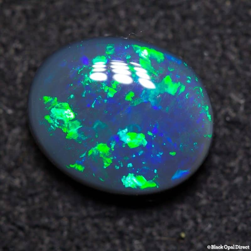 1.08 ct black opal gem 7.5x6x3mm - Image 2