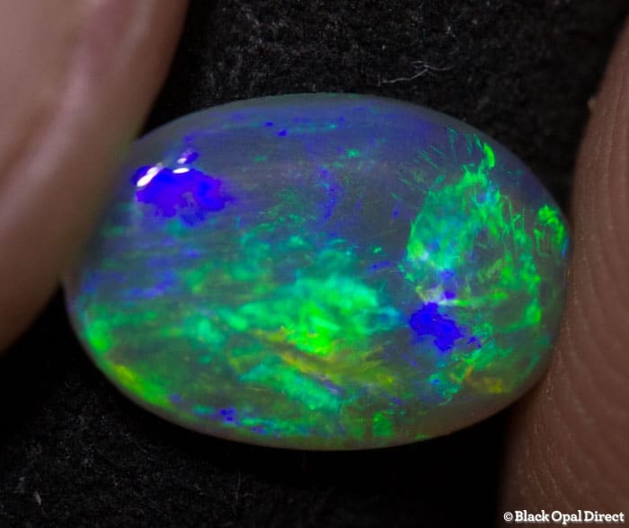 1.08 ct crystal opal 10x7x2mm - Image 2