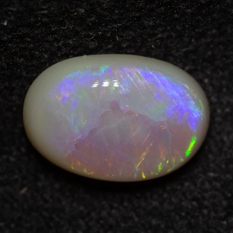 1.08 ct white opal 8.7x6x3mm - Image 3