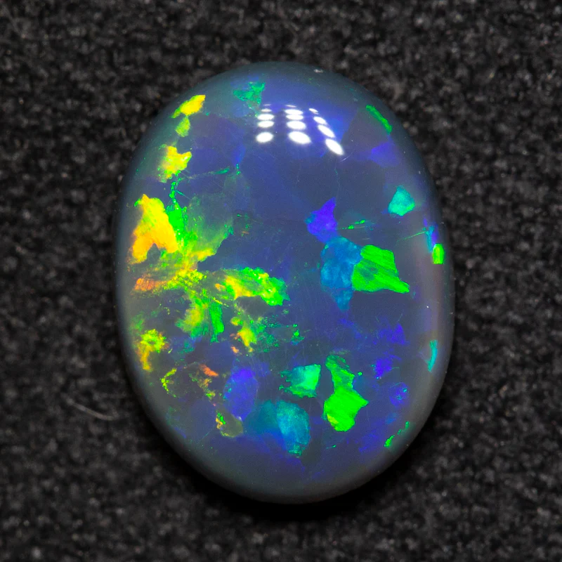 1.09 ct black opal 8.3x6.5x2.9mm - Image 2