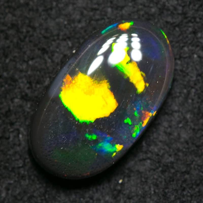 1.10 ct black opal 9.5x5x3mm - Image 3