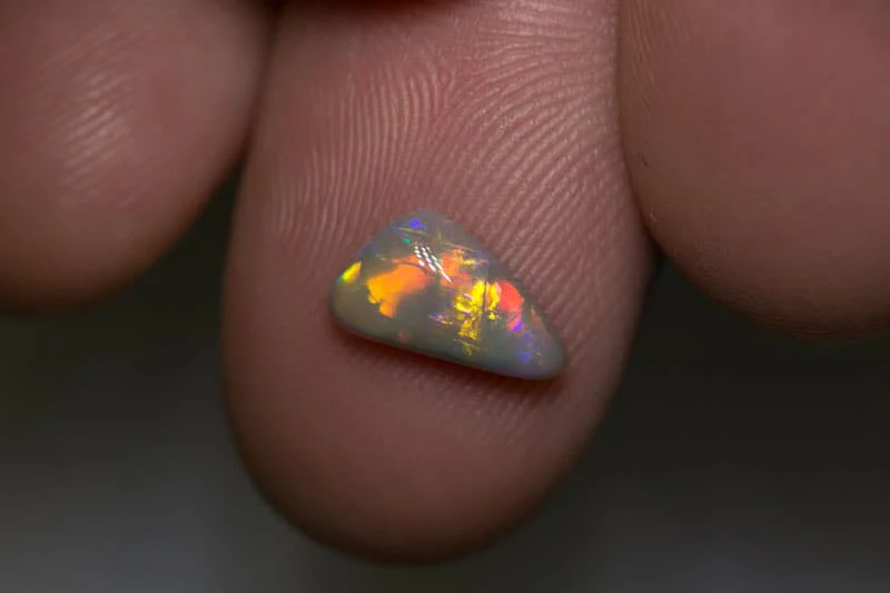 1.10 ct dark opal 10x6x3mm - Image 4