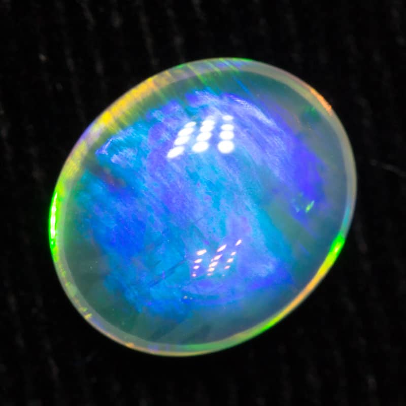 1.11 ct double sided crystal opal 8.3x7.8x3mm - Image 2