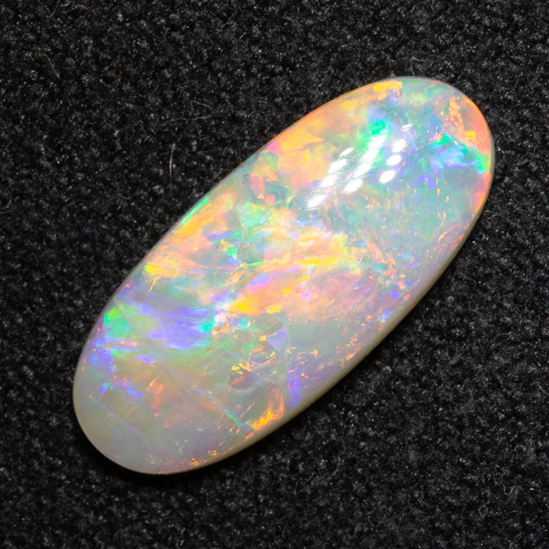 1.11 ct white opal 12.5x5.5x2mm - Image 2