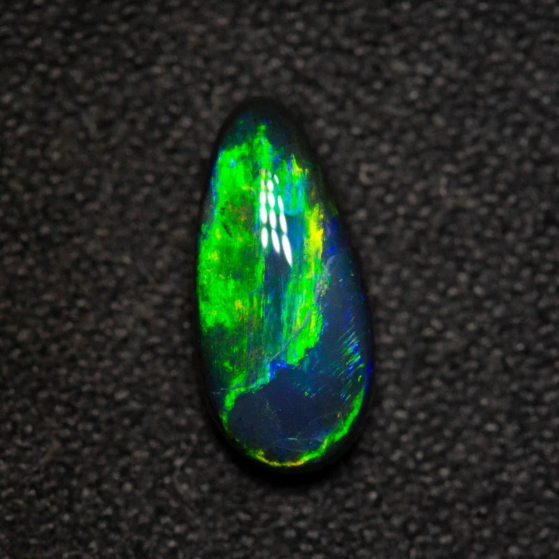 1.12 ct black opal 10.4x5x3.6mm - Image 3