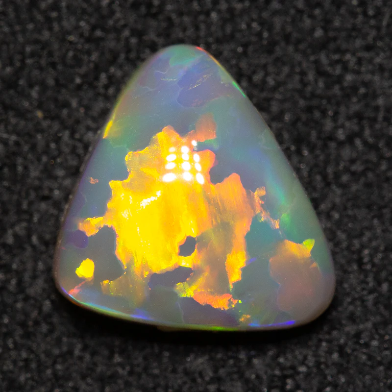 1.12 ct crystal opal 7.5x7.2x3.5mm - Image 3