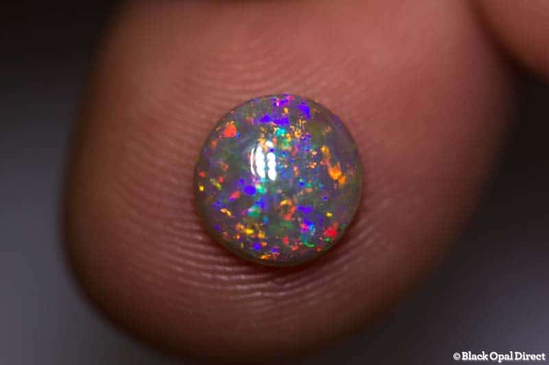 1.12 ct semi black opal 8x7.5x2.5mm - Image 2