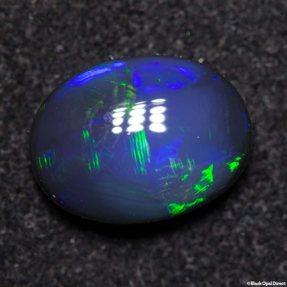 1.13 ct black opal 7x6x3mm - Image 2