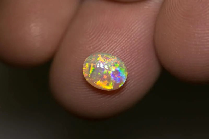 1.13 ct crystal opal 8x7x3mm - Image 2