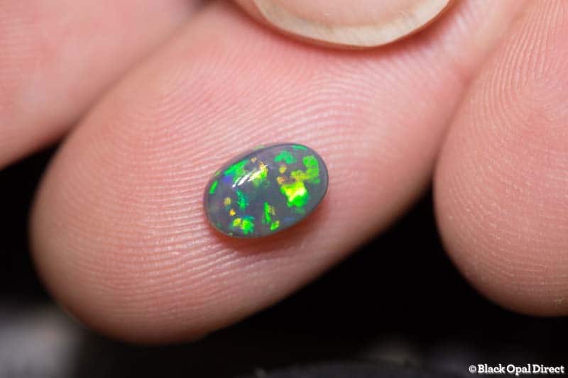 1.13 ct semi black opal 8x5x3mm - Image 2