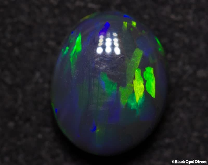 1.14 ct black opal 8x6x3mm - Image 2