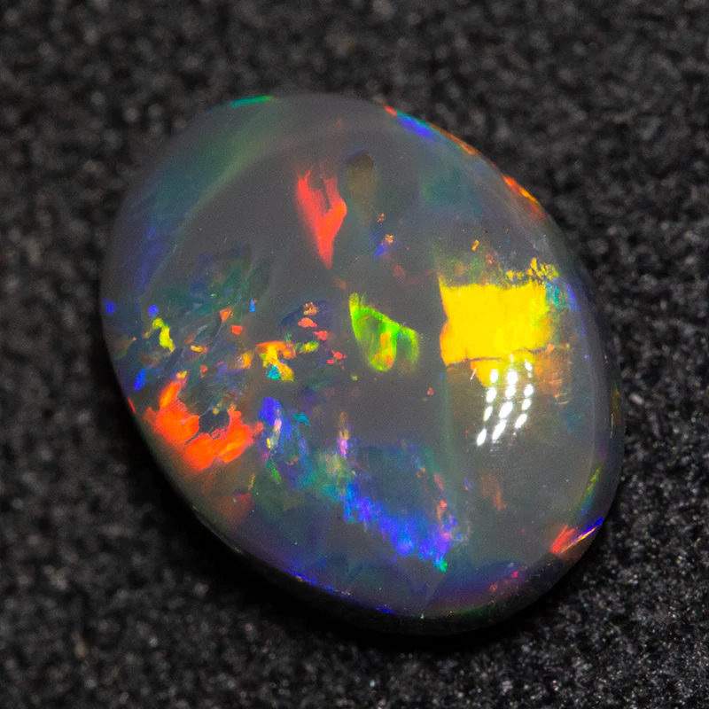 1.15 ct black opal 8.3x6.5x3.4mm - Image 3