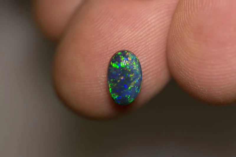 1.15 ct black opal 8.5x5x4mm - Image 3